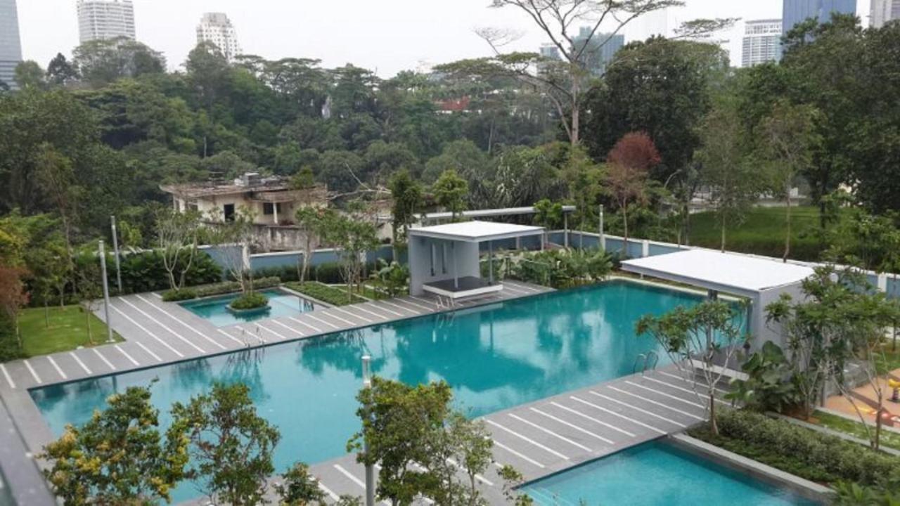 3 Bedroom Cozy Apartmet Kuala Lumpur Exterior photo